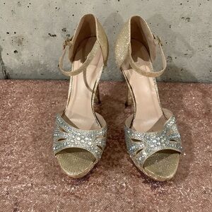 DE BLOSSOM COLLECTION GLITTERY GOLD PANDORA STILETTO HEELS WITH RHINESTONES S-9